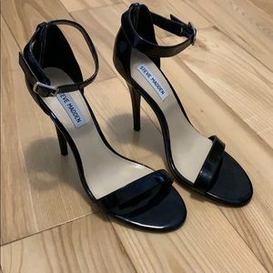 Beautiful Steve Madden heels